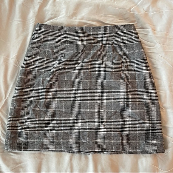 SOLD—Lottie moss plaid mini skirt - Picture 4 of 5